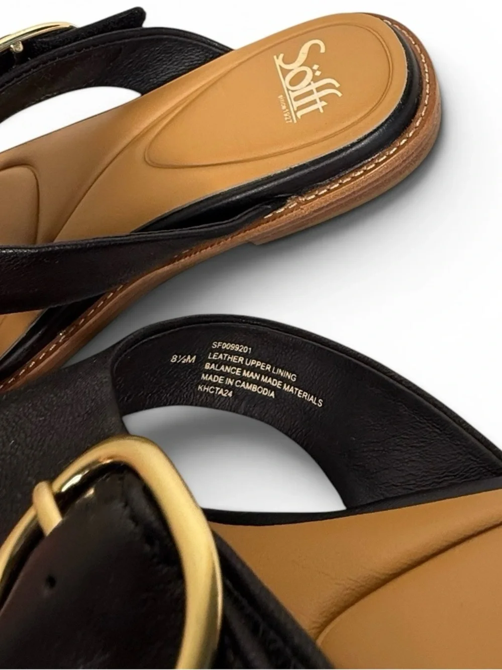 Söfft Black Leather Thong Sandals w/ Gold Buckle – Size 8.5M